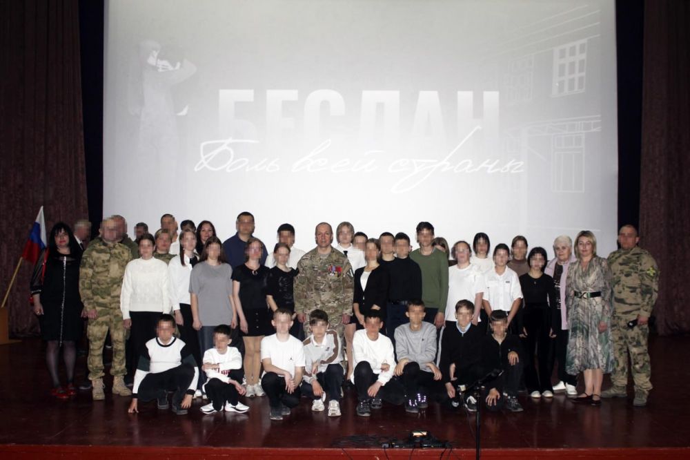 В Херсонской области росгвардейцы стали соорганизаторами встречи с участником трагических событий в Беслане