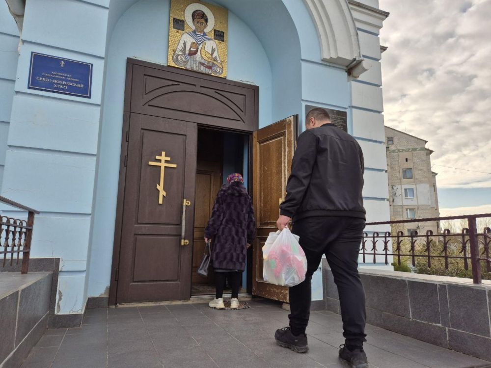 Рязанцы передали продукты в храм в честь Покрова Богородицы в Новоалексеевке