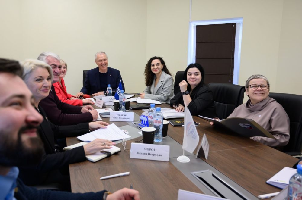 Региональным координатором партийного проекта «Историческая память» в Херсонской области назначен сенатор Константин Басюк