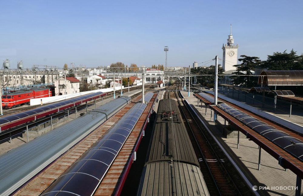 Крым готов к приему поездов из Херсонской области, заявил Константинов