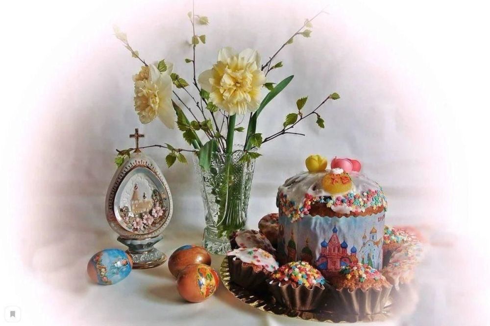 С Праздником Светлого Христова Воскресения!