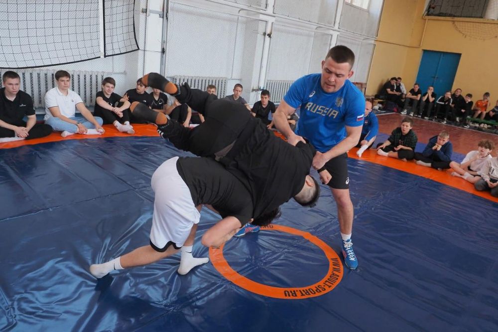 В Каланчаке прошла «Шумбрат-зарядка»