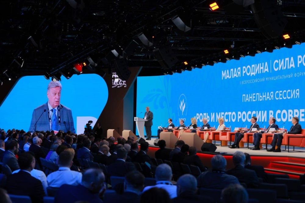 Муниципальные власти играют важную роль в условиях санкционного давления, продвигая крупные проекты и решая практические задачи