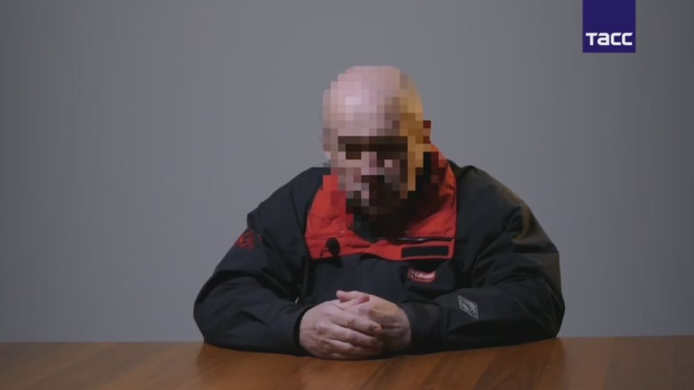 Сотрудниками ФСБ задержан житель Симферополя, завербованный украинскими спецслужбами и по заданию куратора из СБУ осуществлявший сбор данных об объектах ВС РФ в Крыму и прибывающих военных эшелонах