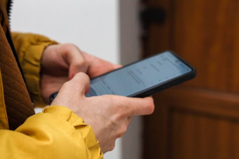 �������� ���������� � ���������� ������� ������ ������������ ������������ ������ ��� �������������� SIM-����