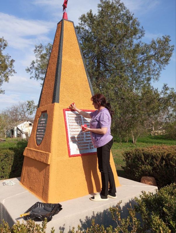 К 80-летию Победы: Обновление памятников героям