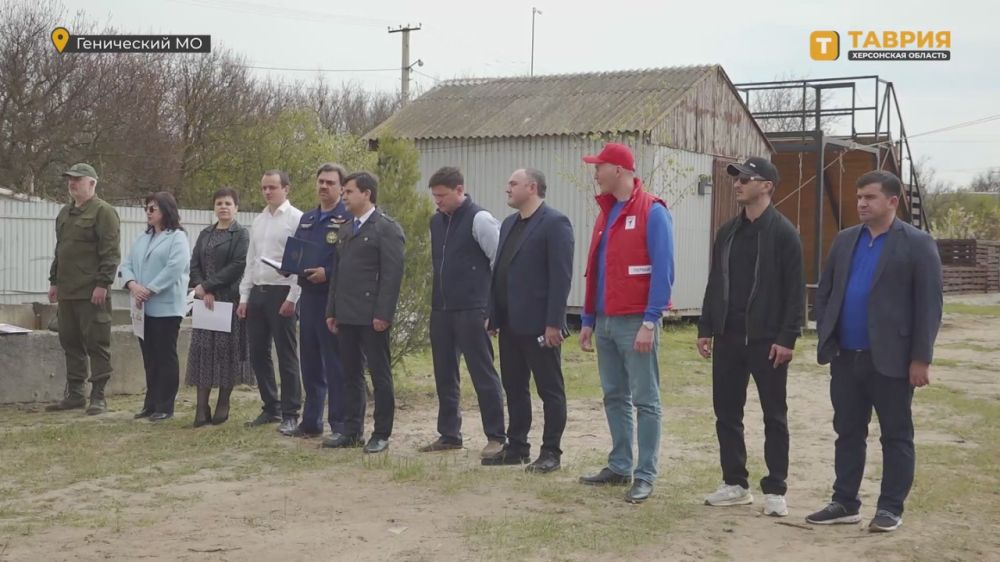 В честь 24-летия Всероссийского студенческого корпуса спасателей в Херсонской области состоялось торжественное построение личного состава