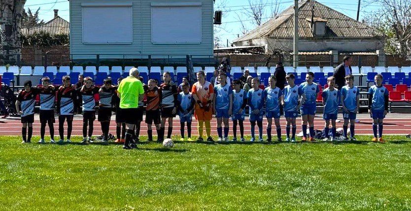 В Геническе состоялся футбольный матч Открытого первенства Республики Крым