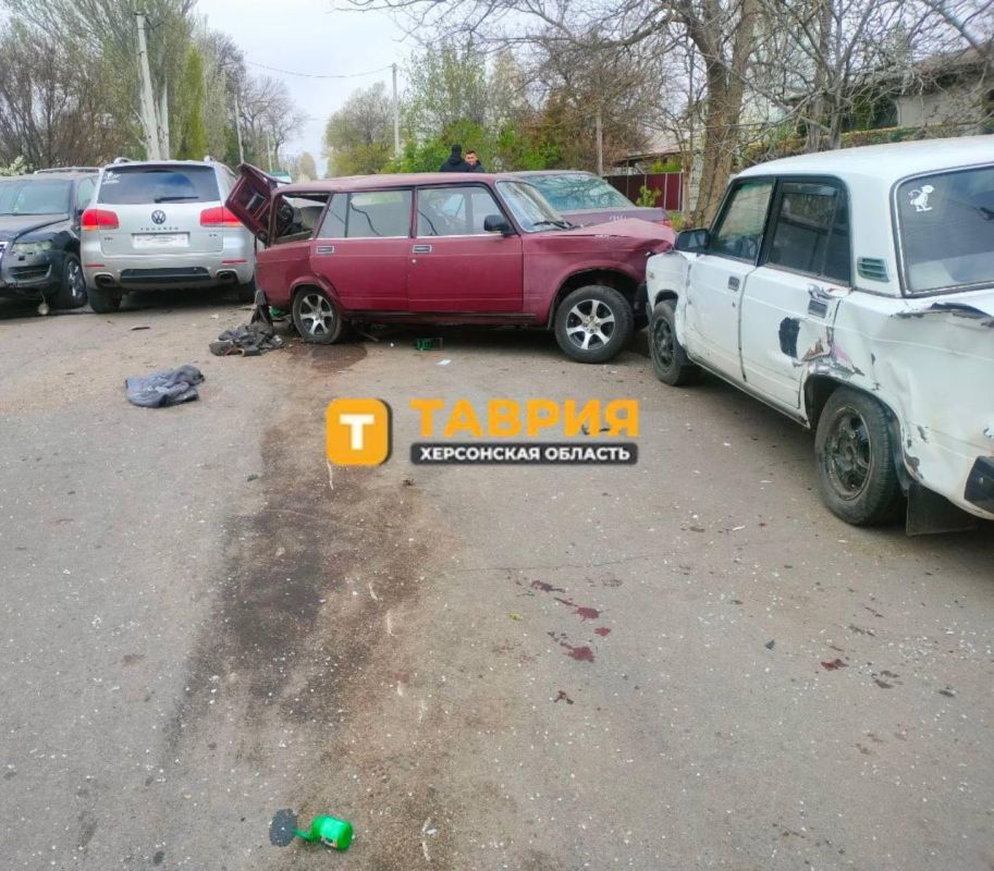 Полицейские установят обстоятельства ДТП с пострадавшими в Скадовске