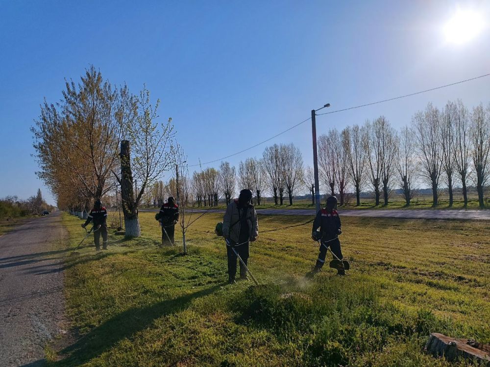 Коммунальная служба Малокаховки продолжает весенние работы