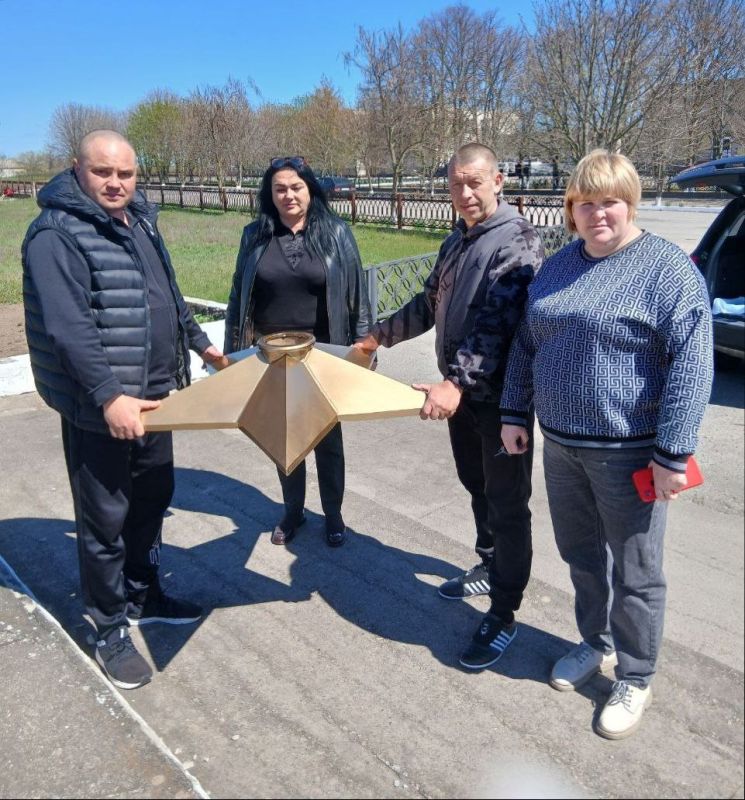 В Долматовское сельское поселение доставили звезду для Вечного огня