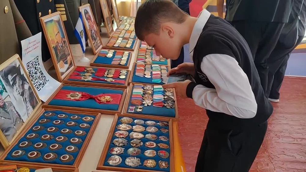 Игорь Кастюкевич: Выставка «Гордость и слава России в орденах и медалях» -