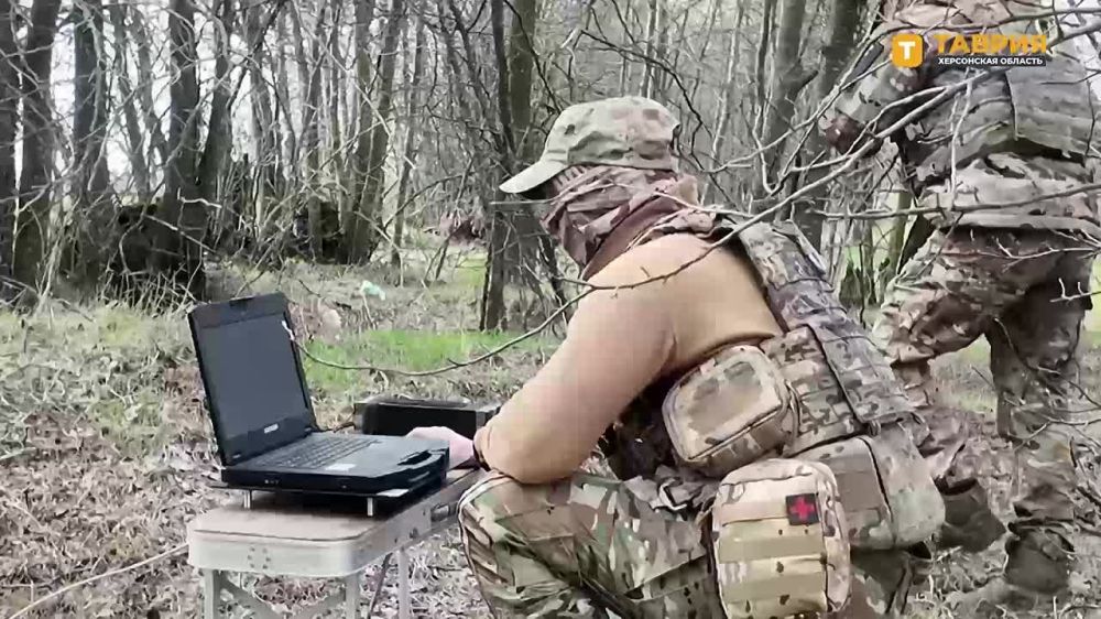 Расчет разведывательного БПЛА "Zala" обнаружил гаубицу ВСУ и скорректировал ее поражение "Ланцетом"