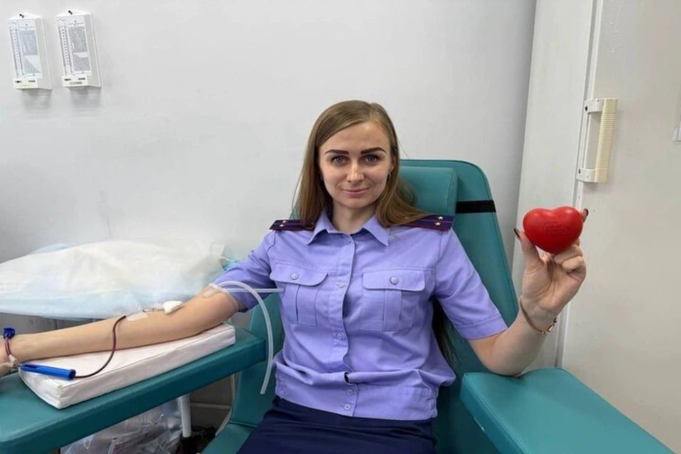 Херсонские следователи сдали кровь для лечения военнослужащих