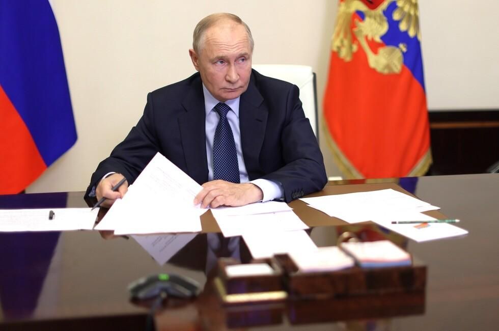 Путин поручил принять меры по снижению динамики цен в России