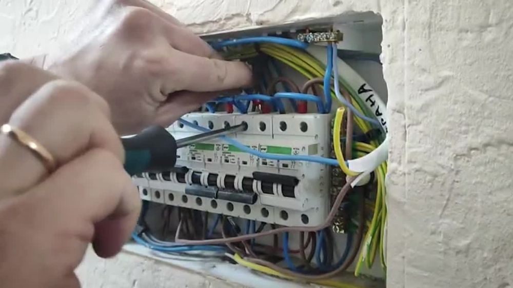 Специалисты из Кабардино-Балкарии следят за работой систем отопления в Скадовске