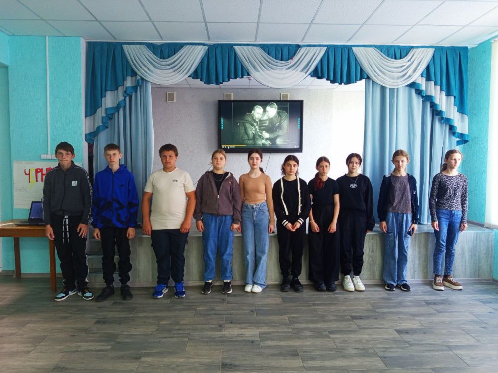 � ���� �� "���������������� ����� ����������������� ��" �������� �������� ������� �������, ����������� 80-����� ������ � ������� ������������� ����� � ���� ��������� ���������