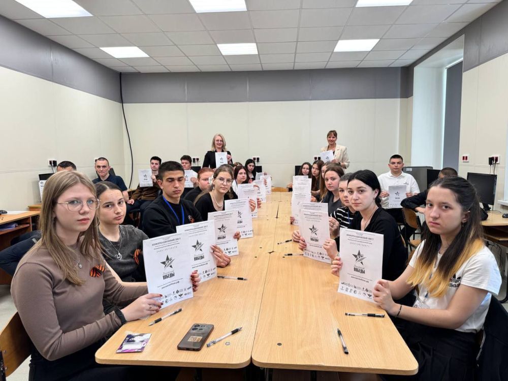 «Диктант Победы» от Партии Единая Россия прошел в Алешкинском муниципальном округе