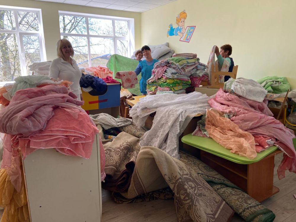 Александр Дудка: Тарасовский детский сад получил мебель из Санкт-Петербурга