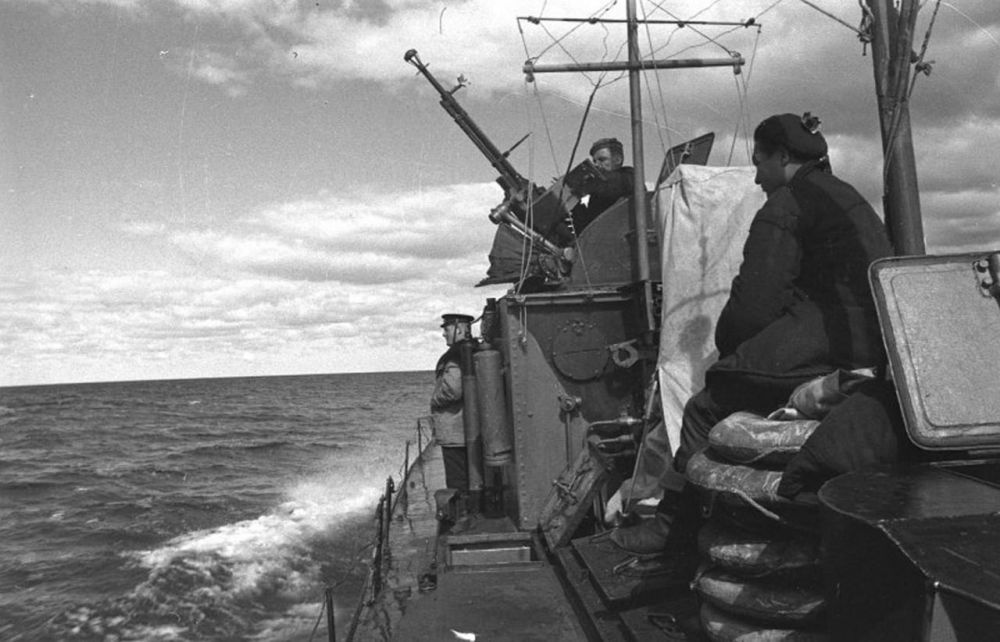 ������ � ��������� ������. �� ������������ ��������� �� ����������� � 1943 ����