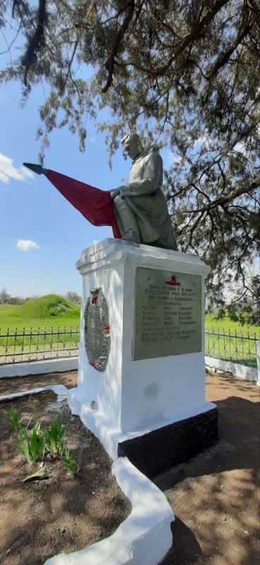 � ���������� ������������ 80-����� ������ � ������� ������������� ����� � �������� � ��������� � ������ �������������� ���������� ������� � ������� ���������