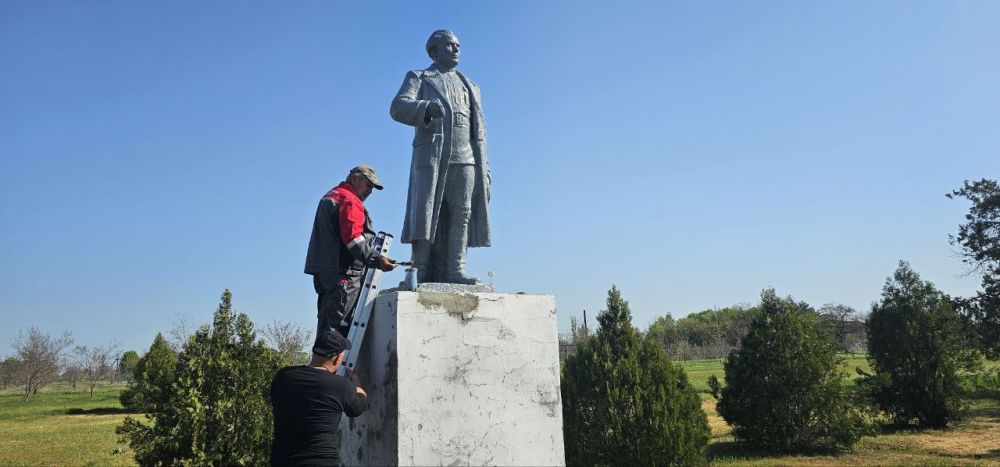 � ������� � ������ �������������� ���������� ������������� �������� ���������, � ����� �������� �������