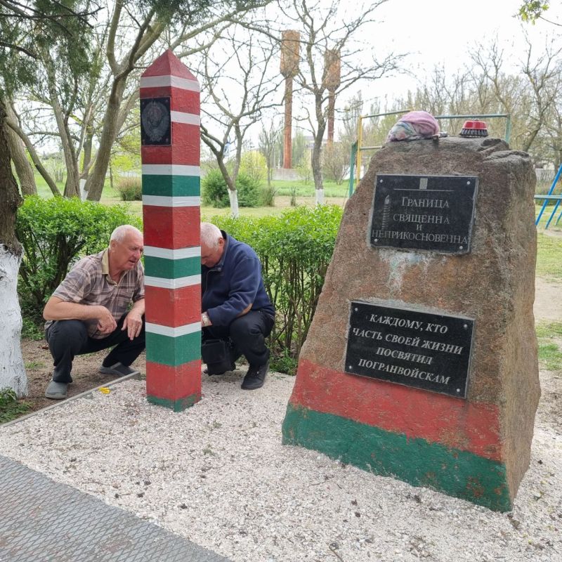 ������ ��������� � ������������ 80-����� ������ � ������� ������������� �����