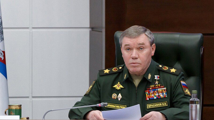 Герасимов отметил вклад бойцов КНДР в освобождение Курской области