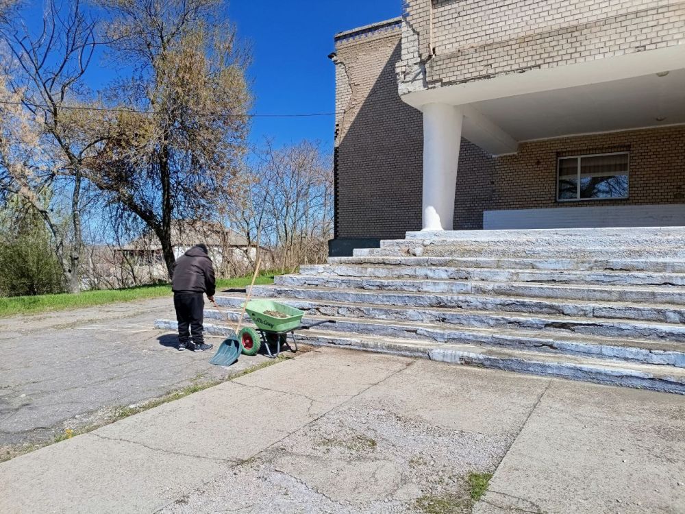 ������� � ������� � 80-����� ������