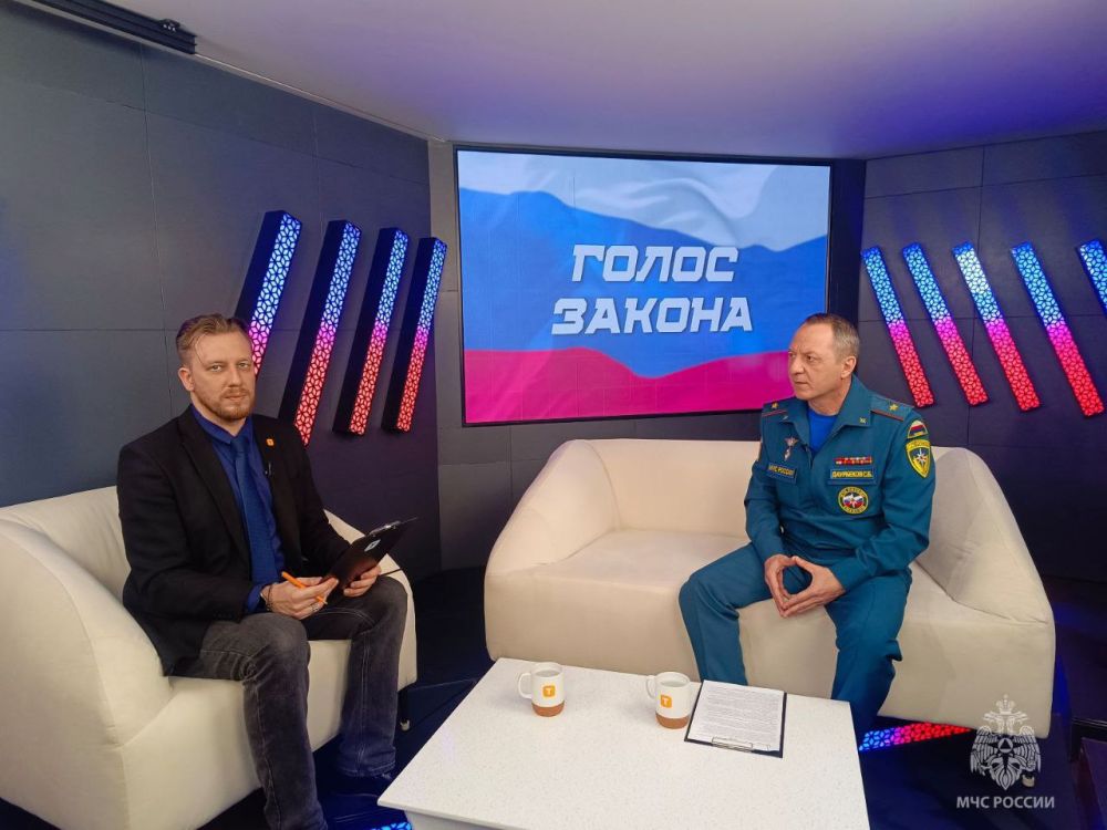 : ��� �������, 28 ������, � 180 � ����� �������� ������ ������ �� ��� �������� ������: