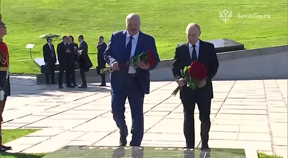 � ���������� 80-����� ������ ���������� ������ � ���������� ������� ������ ����������� ���������� �����������, �������� ����� � ������� ���� � ���� �������� ����� � ����� � ������ �������, ������ ����� ���������� �����...