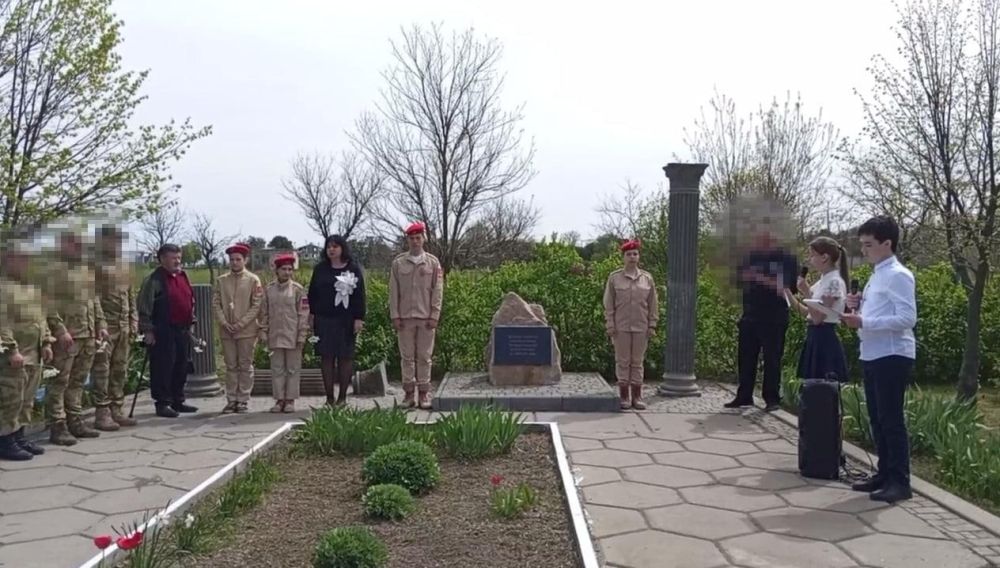 �������� ���������� ���������� �����-��������� ������� ������ � ����������� ���������� � ���� ������ � �����