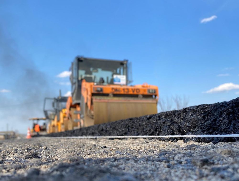 В ДНР, ЛНР, Запорожской и Херсонской областях обновят более 596 км региональной и местной дорожной сети