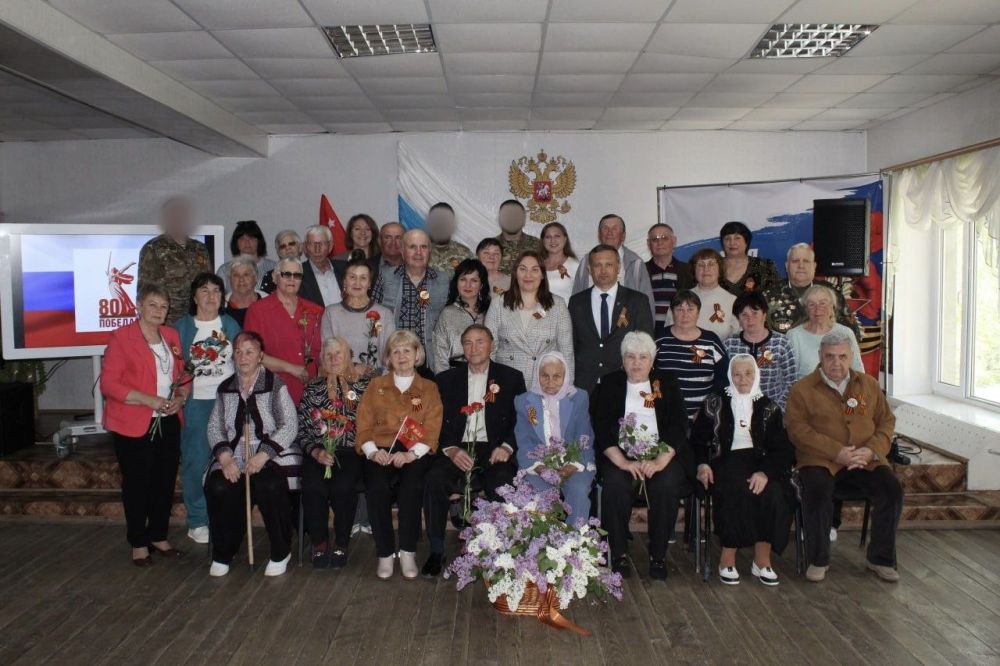 � ������������ ������ �������� � ������ ������ ������������ �����������, ����������� 80-� ��������� ������ � ������� ������������� �����