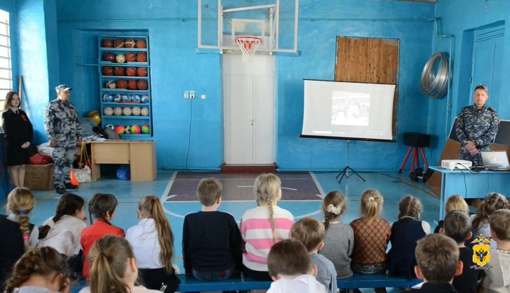 ����������� ���������� �������� ������������ ����� � ���� ����� � ������� ������������� �����