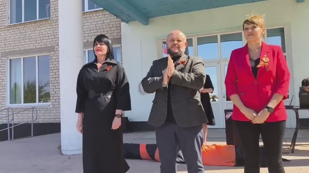 В Алешкинском округе приняли эстафету передачи 84-метровой Георгиевской ленты