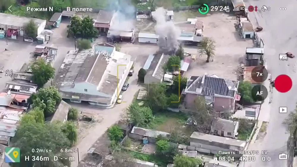 ��������� ������ � ���� ������������ ����� ����������� �������� � �������