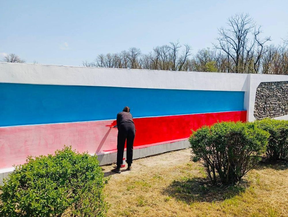 ���������������� ���: ���������� � 80-����� ������� ������