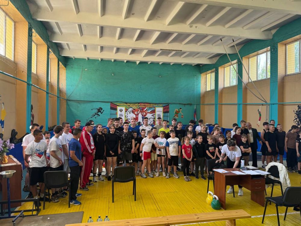 ������ �� �������� ������, ����������� 80-����� ������� ������, ������ � ������������ ������