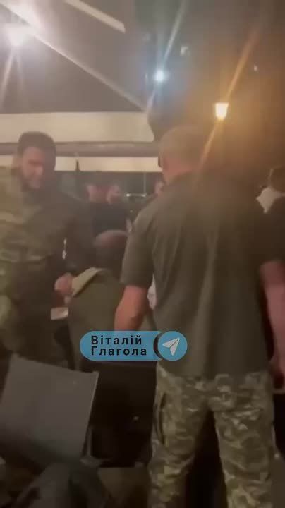 � �������� ��� � ������� ��������� "������������" �� ����� � ����������