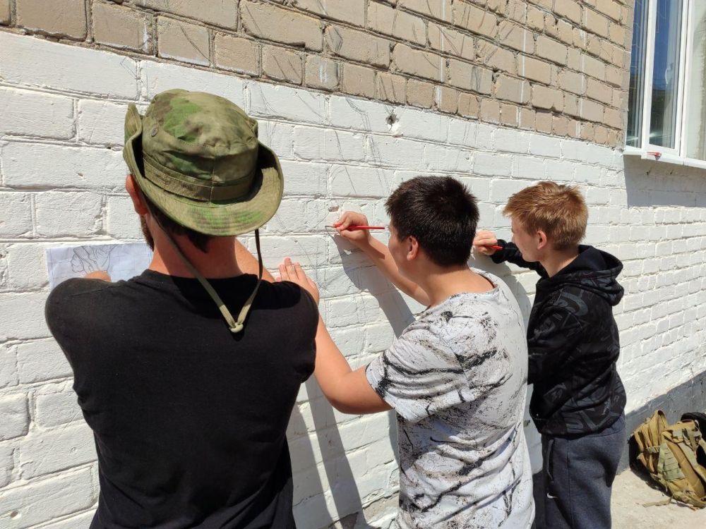 ������ �� ����������� ����� ������� ����� � 80-����� ������