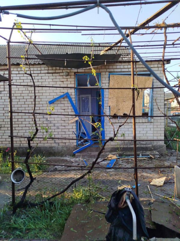 А на том берегу.... Правобережье Херсонщины: Оперативная информация с 06:00 05.05.2025 по 06:00 06.05.2025 — ХОВА За прошедшие сутки под ударами дронов, артобстрелами и авиаударами находились Александровка, Антоновка...