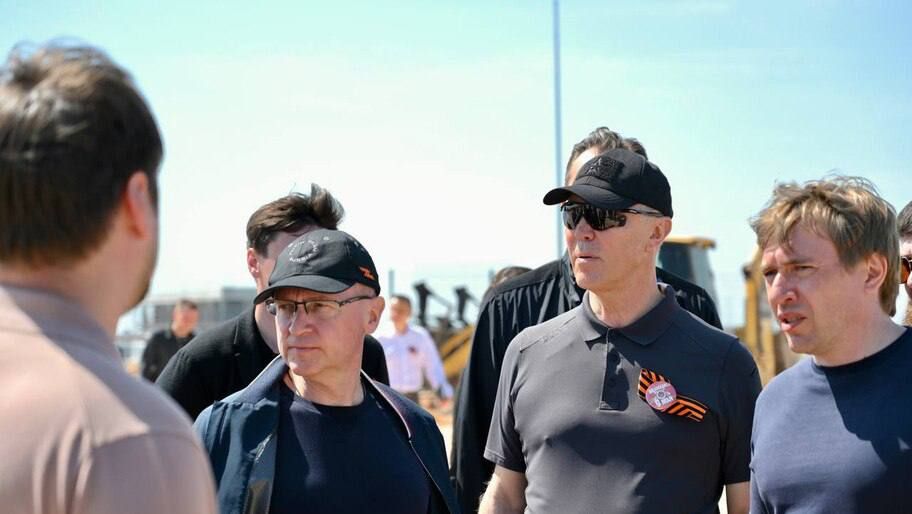  : -         30 ,      12   