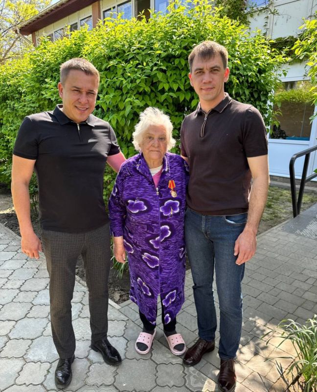 ������ ������������: ������ � ������� ������������ ��������� ������� ������������ � ���������� �����