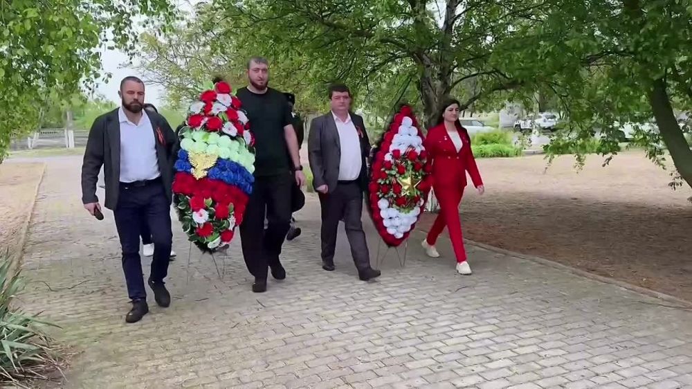 В Голопристанском муниципальном округе состоялся грандиозный автопробег в преддверии 80-летия Великой Победы