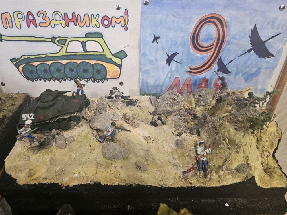 Память в красках: выставка к 80-летию Победы в Скадовске