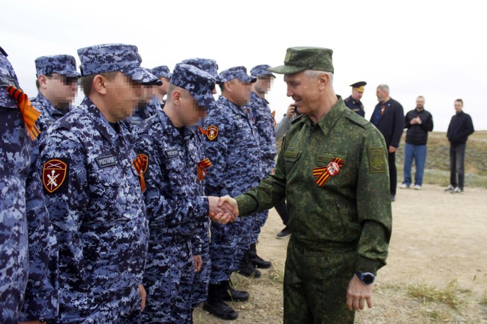 В Херсонской области росгвардейцы приняли участие в торжественном открытии мемориала