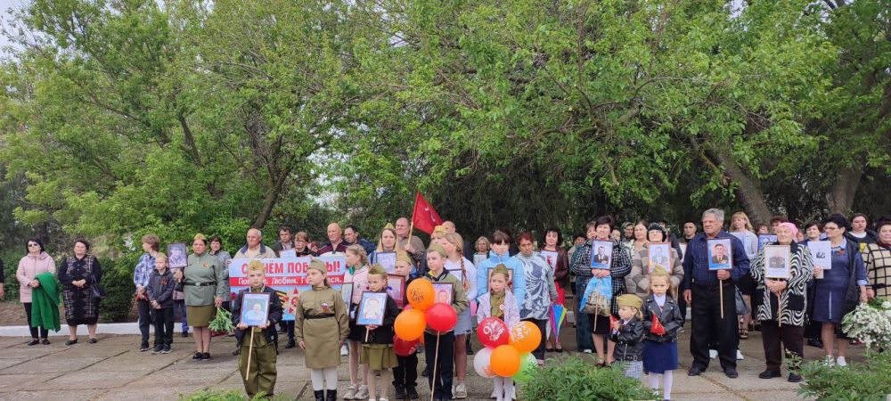 ������������ 80-� ��������� ������ � �������������� ��������������� ������