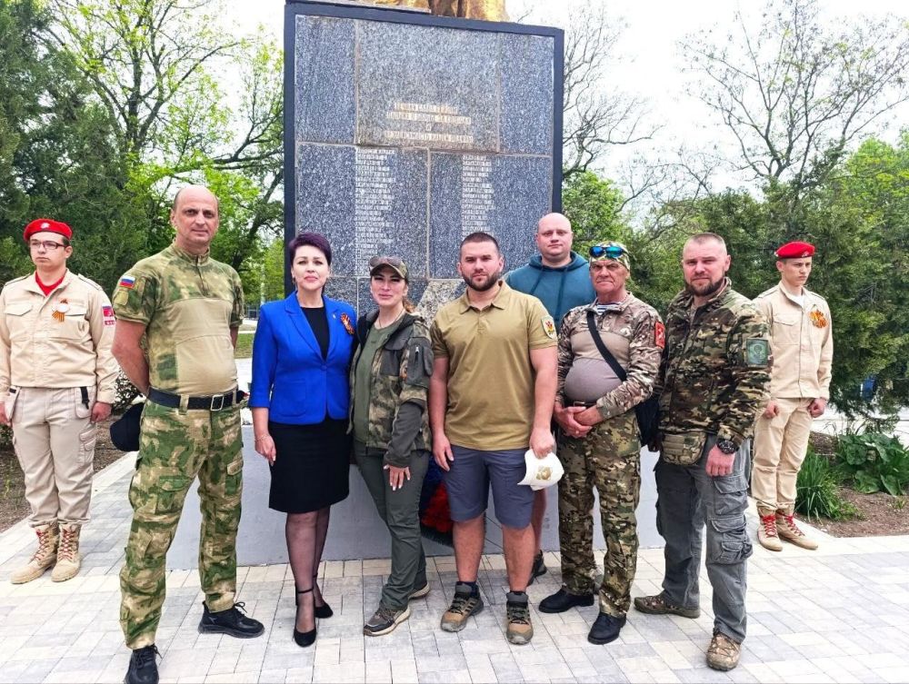 ����� ������ ������, ����������� 80-����� ������� ������, ���������� � ���������