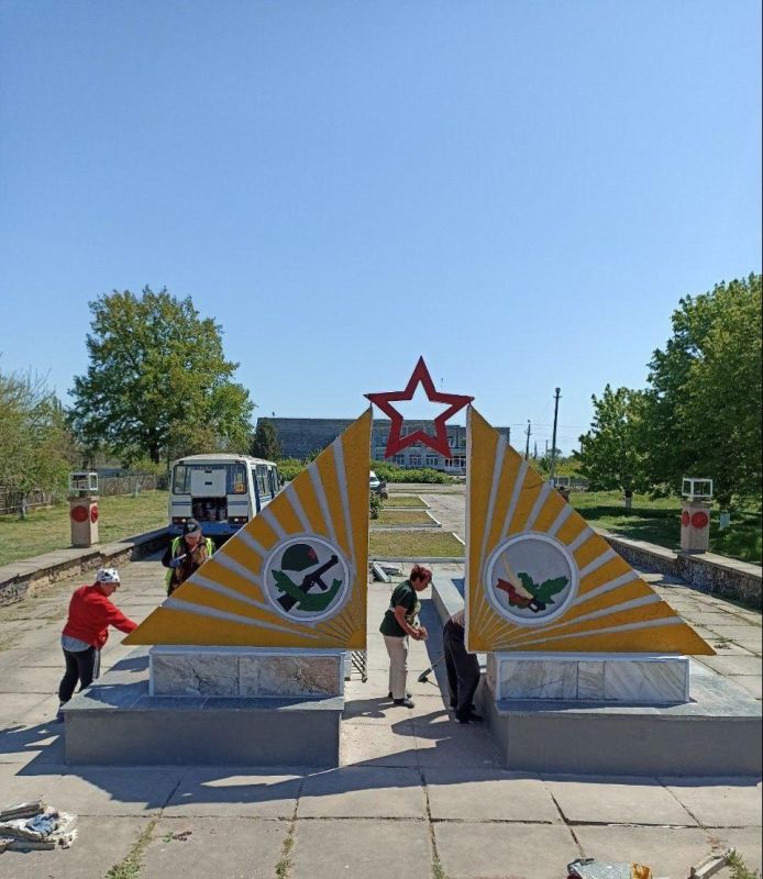 В Долматовском сельском поселении провели масштабную реконструкцию Мемориала Славы